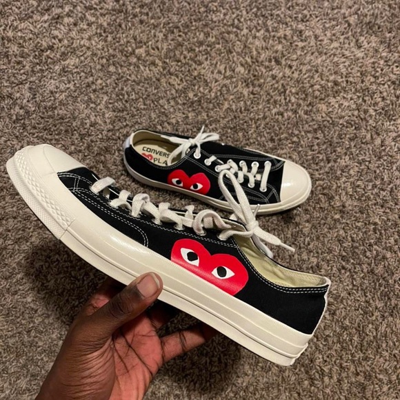 CDG x Play Converse - Picture 2 of 4